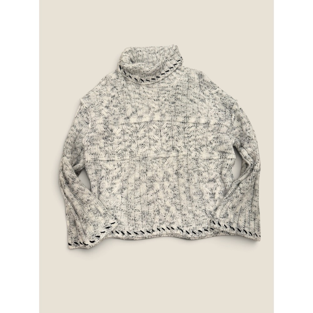 POL Marled Cable Knit Turtleneck Sweater White Black Whipstitch Small
